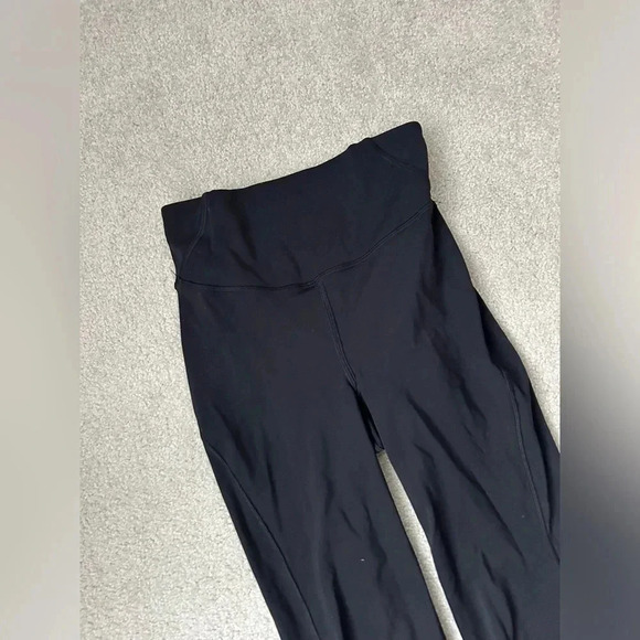 Lululemon Base Pace High-Rise Tight 25"
Black - Picture 3 of 10